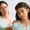 Родители не говорят с детьми-подростками о потере слуха